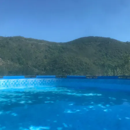 Casa Do Meio Da カントリーハウス *