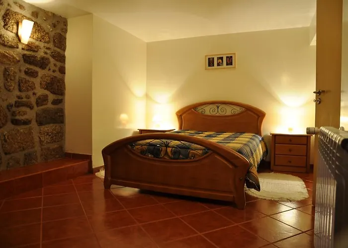 Casa Do Meio Da Casa de Campo *